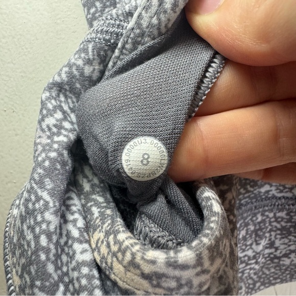 Lululemon Flow Y Bra *Nulu
Frozen Vista Alpine White Mult - Picture 6 of 6